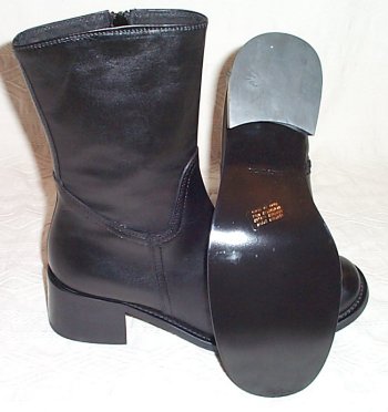 KENNETH COLE Short Black Leather Boots - 6 - BRAND NEW!