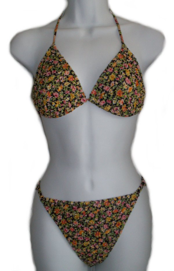 ADRIENNE VITTADINI Floral Puckered String Bikini - Size 8